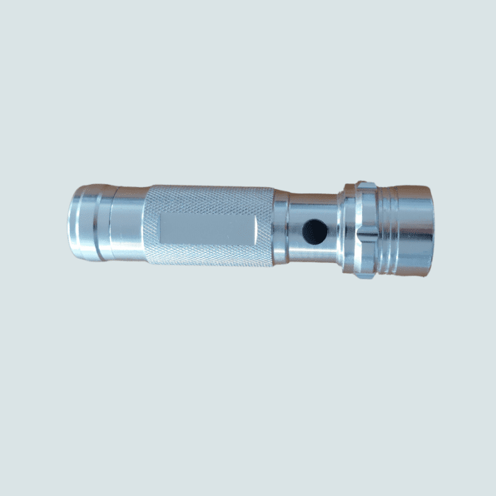 Metal LED flashlight